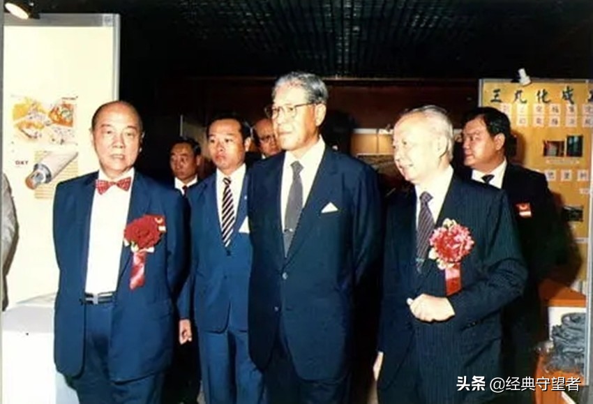 翻开韩国瑜的家族史，父亲是抗日远征军，岳父家是台湾省内实力派