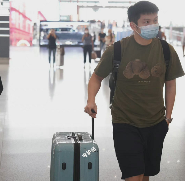 亮了亮了：马龙的鹰、许昕的手、樊振东的壕、全红婵的拖鞋