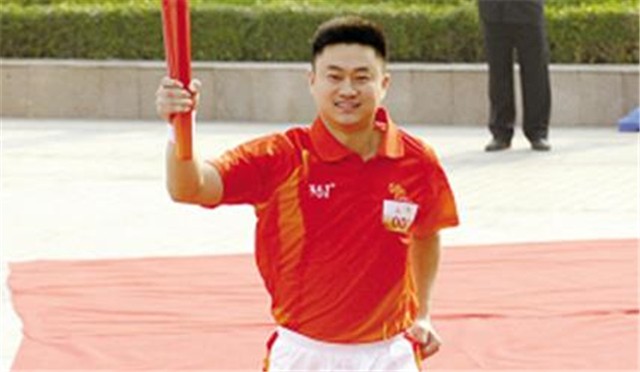 韩国体操员爱上中国裁判，3年后不顾家人劝阻，