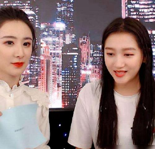 关晓彤没人敢管我了，\"京圈格格\"被徐静