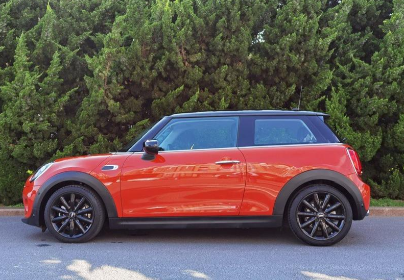 MINI：试驾1.5T COOPER艺术家，1.5T三缸发动机你能接受吗？