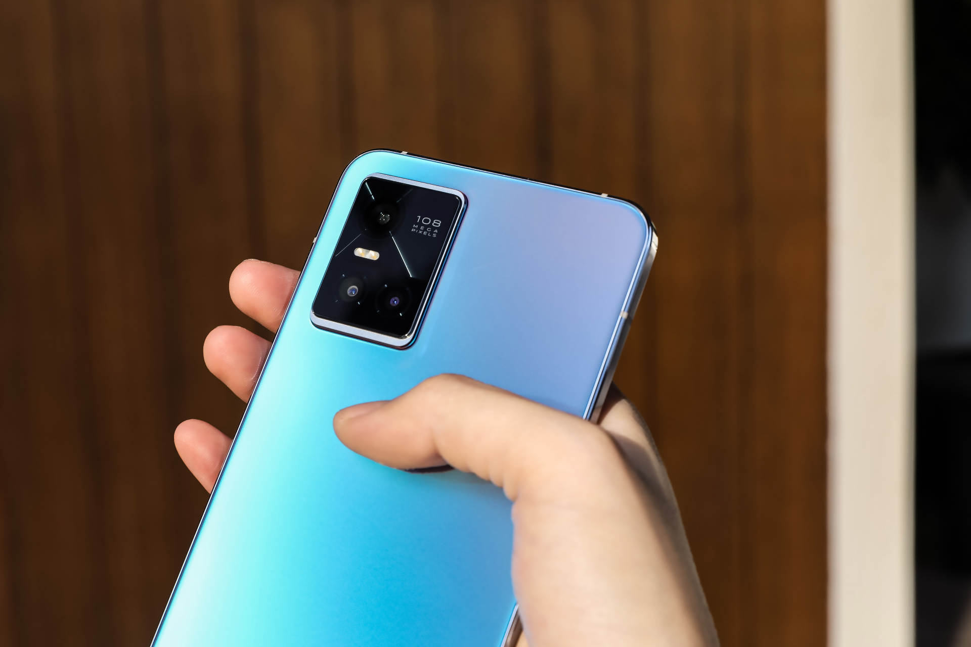 vivo S系列老用户都说买买买，这次的vivo S10怎么了？