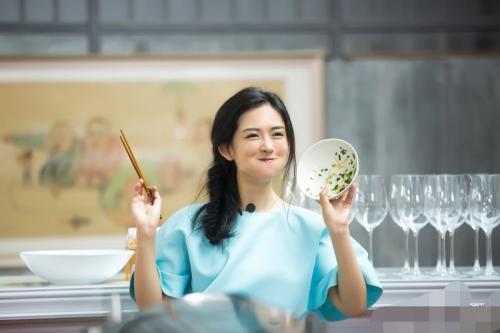 招人骂的谢娜，凭跟沈腾合作的这个喜剧要翻身