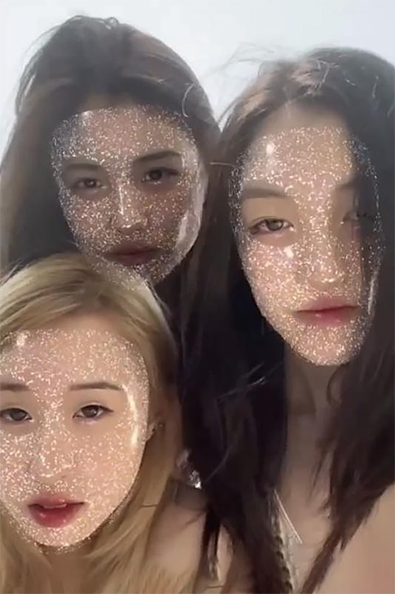 三亞偶遇章子怡，母女三人牽手同行溫馨有愛，醒寶俏皮可愛心情好