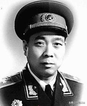 1955年大授衔，中国人民解放军第一次授衔，永载史册