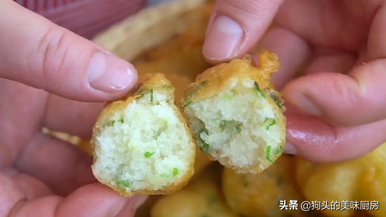 麵粉好吃的做法，香酥鬆軟，蔥香濃郁，做法簡單，比油條好吃