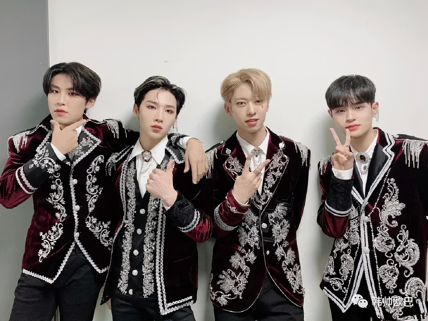 服装上的,韩男团回归音放造型 51韩团 – 韩国娱乐,韩国女团,韩国男团