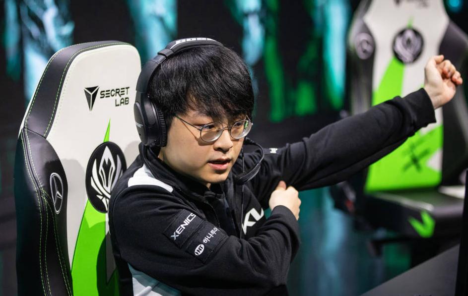 RNG ranks first, and the top three are all LPL teams!Top 10 teams ...