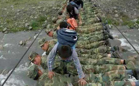 为何现在没人敢惹中国？只因12年前的一件事，意外证明中国实力