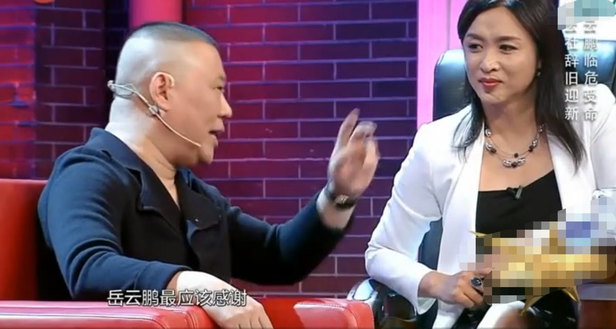 岳云鹏带母亲坐游艇，曾穷到睡牛棚现收入千万