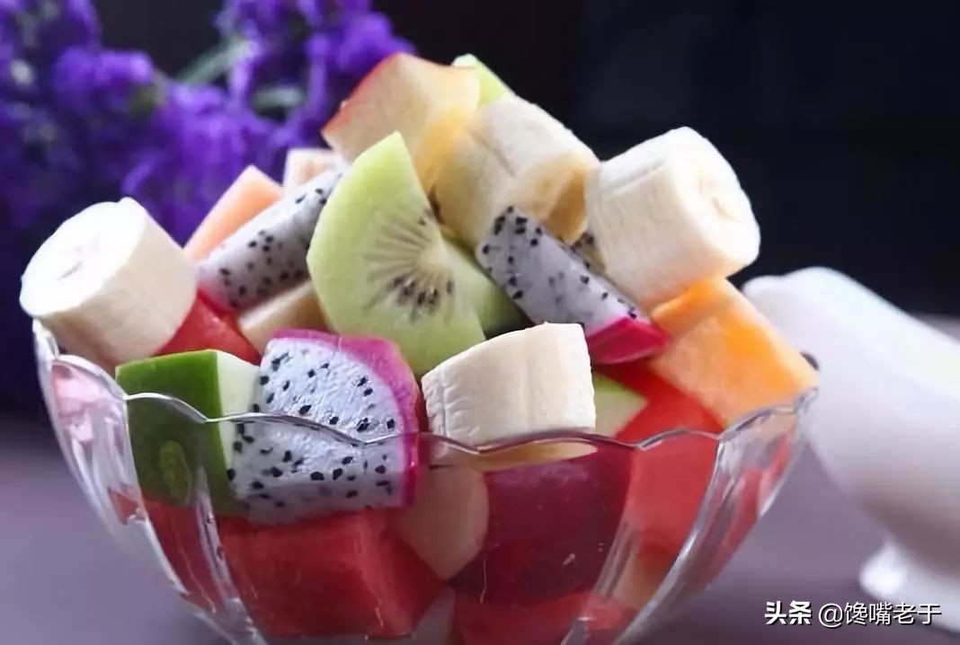 看完“TVB一姐”佘诗曼的减肥餐，终于明白：难怪快50岁了却像20