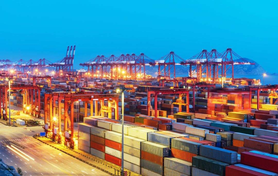 ӡ��ý������������������ǰ�߽�ž�ʿ�����ͣ�Ȼ��������������