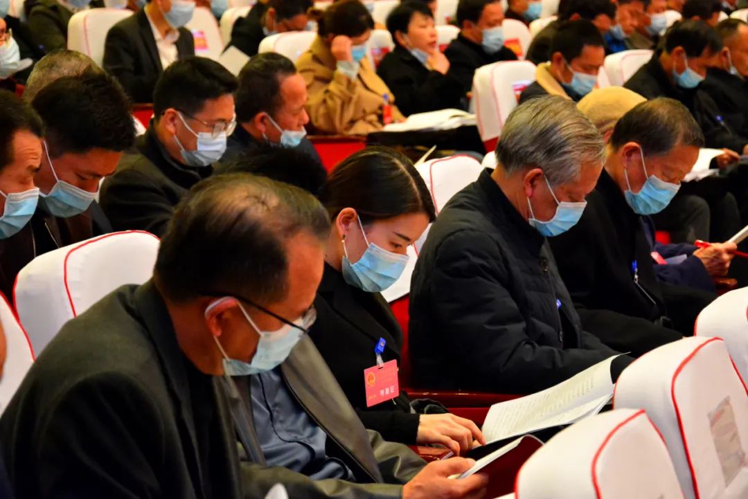 靖州苗族侗族自治县第八届人民代表大会第六次会议开幕