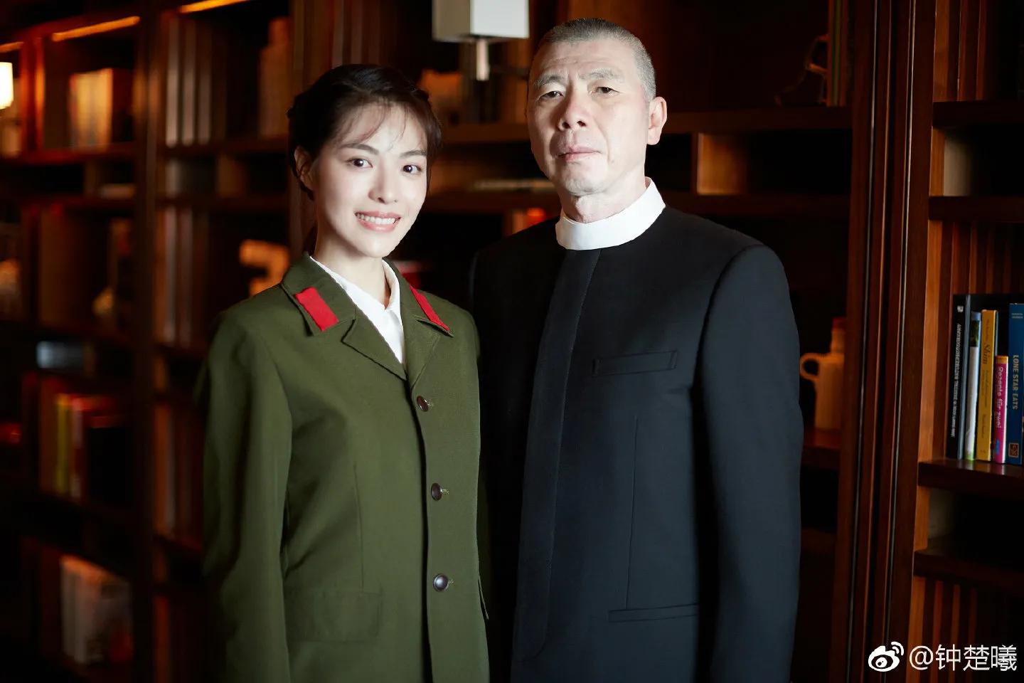Zhong Chuxi: With Fanghua becoming famous, Li Xian is her gossip ...