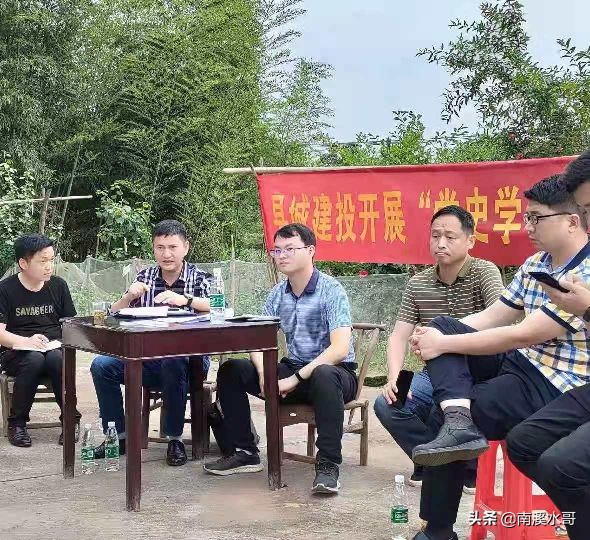 衡阳县城建投：党史宣讲入村庄 屋场恳谈解民难