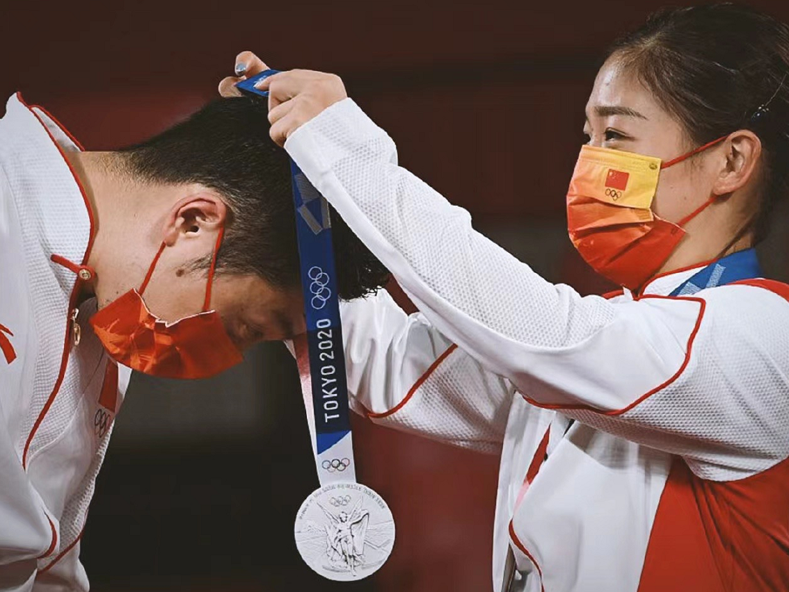 中国第10金，时隔13年再夺冠！创造世界最佳成绩