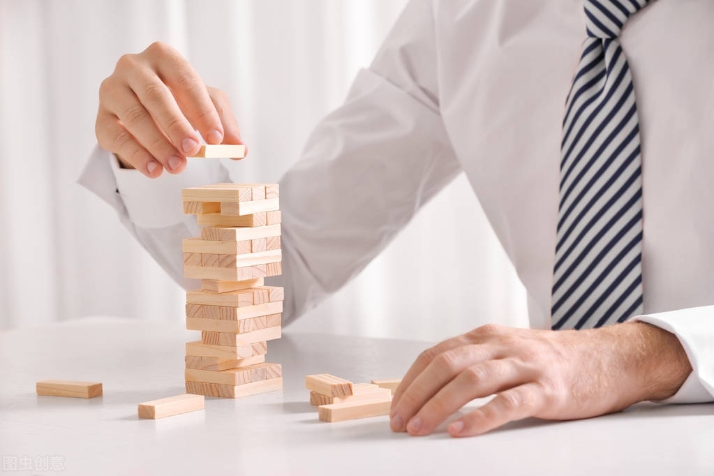 培训机构教务管理系统软件的特色有哪些？