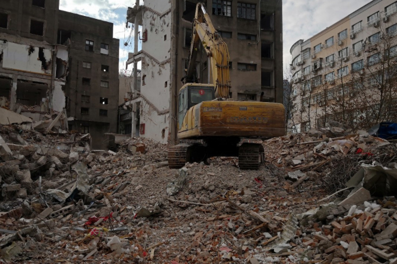 内蒙古拆迁建国际Ⅰ级铁路，征收房屋1138户，补偿金额67687万元