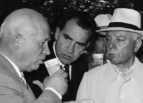 可樂百年之爭的啟示