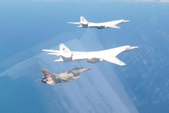 美王牌战斗机落入委内瑞拉手中，俄罗斯嘿嘿一笑：要赶紧掌握机密