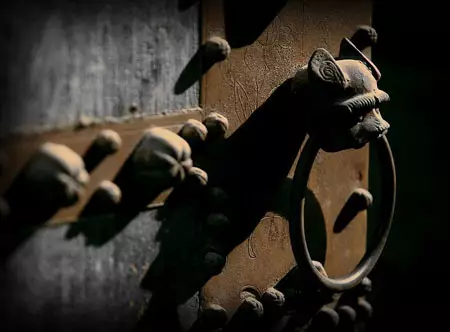 中國古建之美｜門、門墩、門環、門釘、斗拱、飛檐、屋頂、馬頭墻
