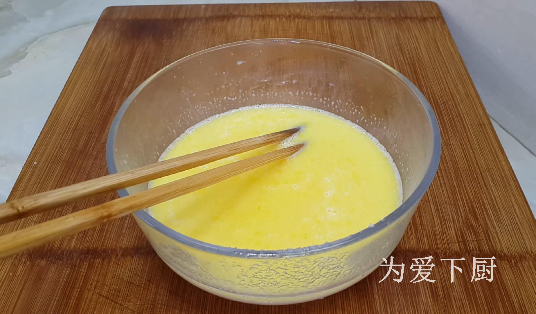 糯米粉這樣做才過癮，加半斤豆沙，軟糯又香甜，比雪媚娘還好吃