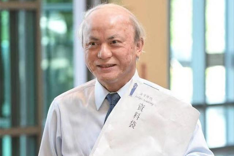 蔡英文�得道�，全家�雞犬升天�