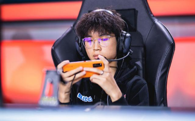 DYG is long sincere winter coronal does not enter the court for certain! Go treating skin convalescence very long, turn sessional whereaboutldirection is sealed