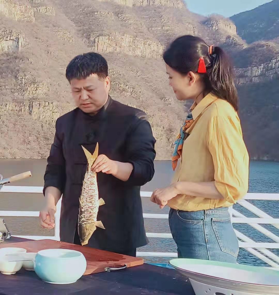 央视《味道》栏目摄制组莅临济源探寻黄河鲤鱼味道