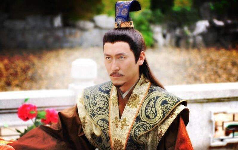 为何朱棣夺位能成功？仅仅靠皇子身份吗？还有