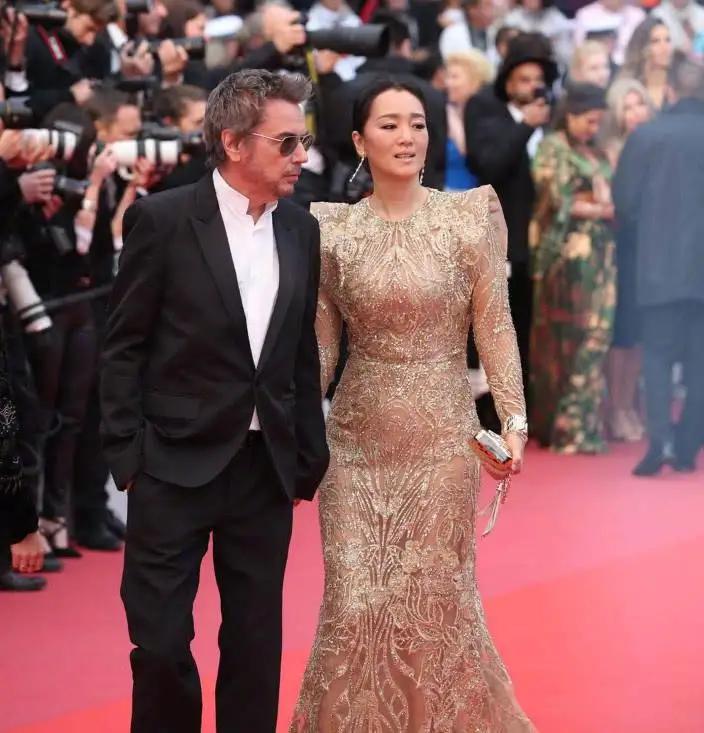 Gong Li married a 71-year-old French man with four marriages. Is it ...