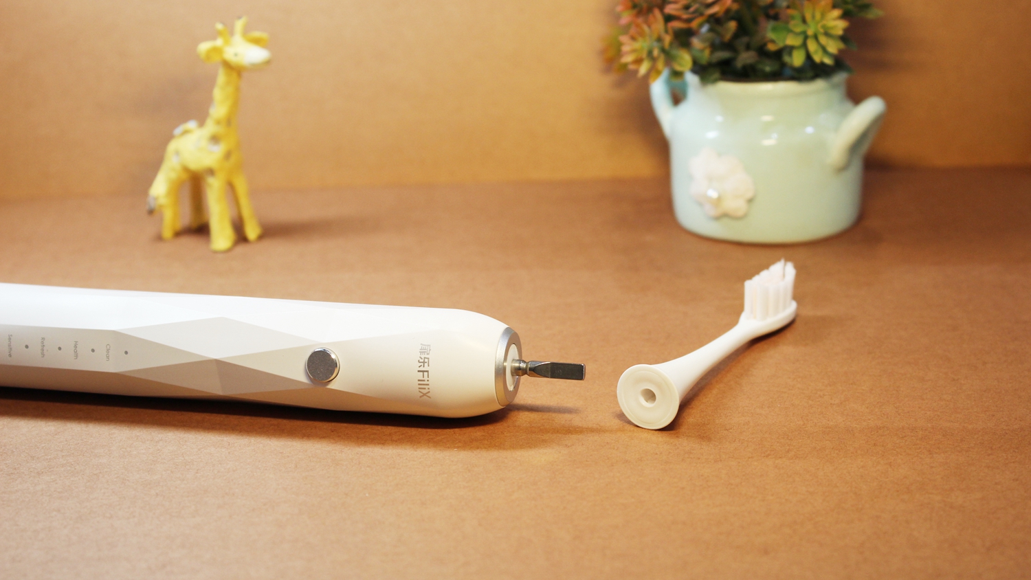 网友力推特火的不伤牙电动牙刷到底怎么样？扉乐电动牙刷开箱试用