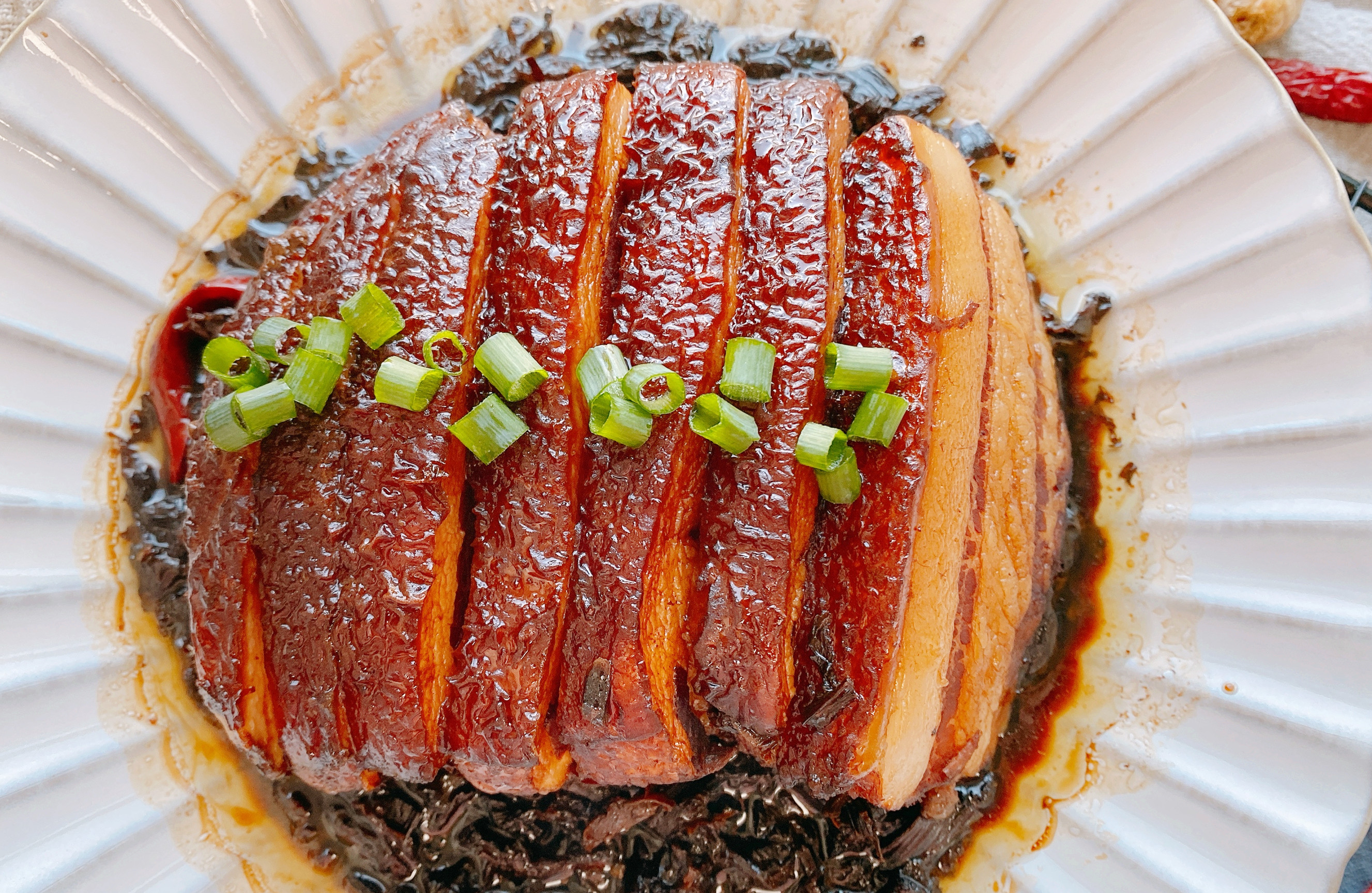 過年炸扣肉總失敗也不起泡，找到5個關鍵點，做出正宗的虎皮扣肉