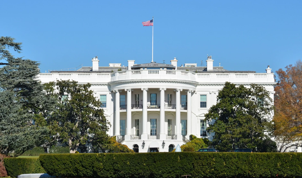 欲想中国变成伊拉克？我们的口袋里有钱，哪个