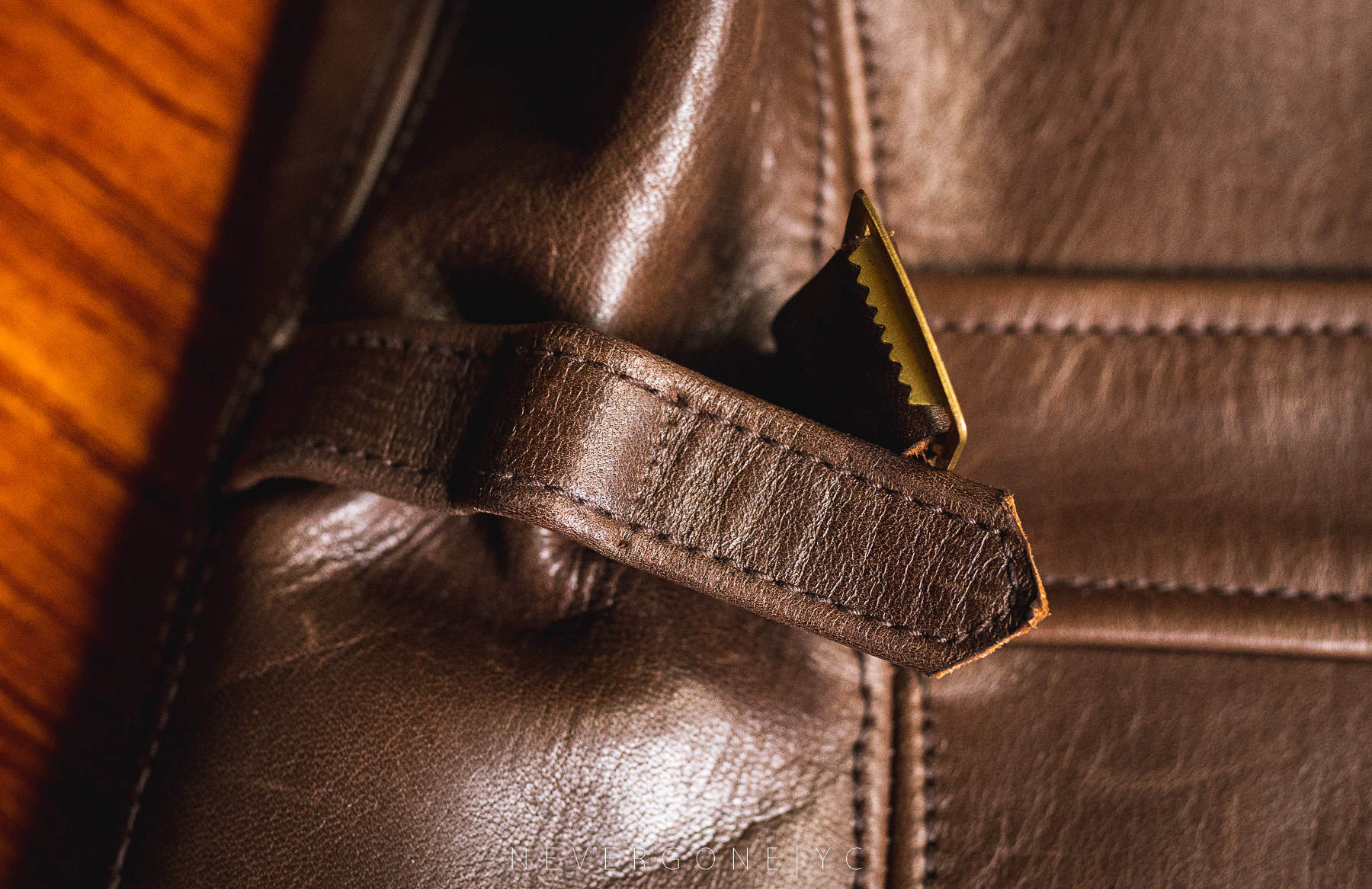 卖2万却不想让人买到的皮衣：At Last Co Lot.670马皮皮衣