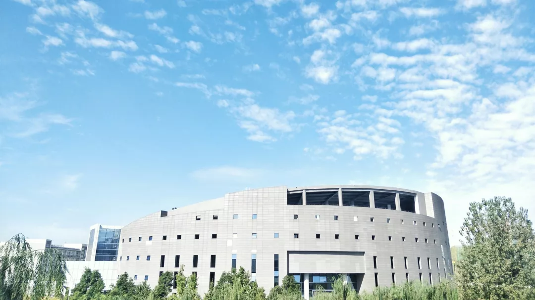 首家华为医学智能学院落户四川，不选四川大学，与成中医牵手成功