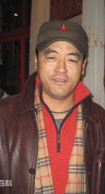 “东北三宝”魏三的走红史与堕落史