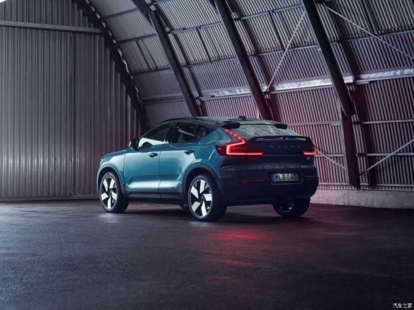 法拉利将推出6缸跑车；全新思域HATCHBACK全球首发