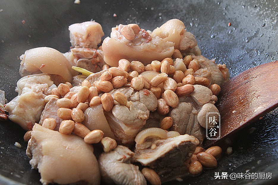 入秋了，此肉再贵也要舍得吃，咸香软糯，解馋又下饭，秋天不可少