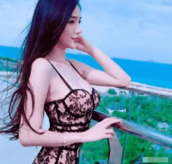 林志玲退位让贤，她接棒，能否坐稳“台湾第一