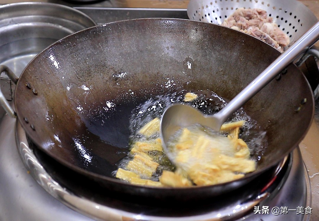 【腐竹焖鸭】做法步骤图 出锅鲜香四溢 鲜嫩入味