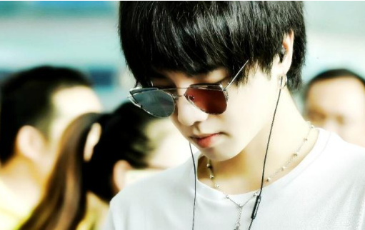 粉丝|张碧晨遭华晨宇粉丝围攻 令人担心的事情还是发生了