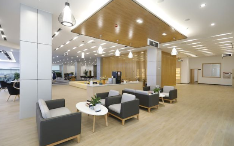 能玩拳皇、打桌球的地方，居然是长安汽车旗舰店？