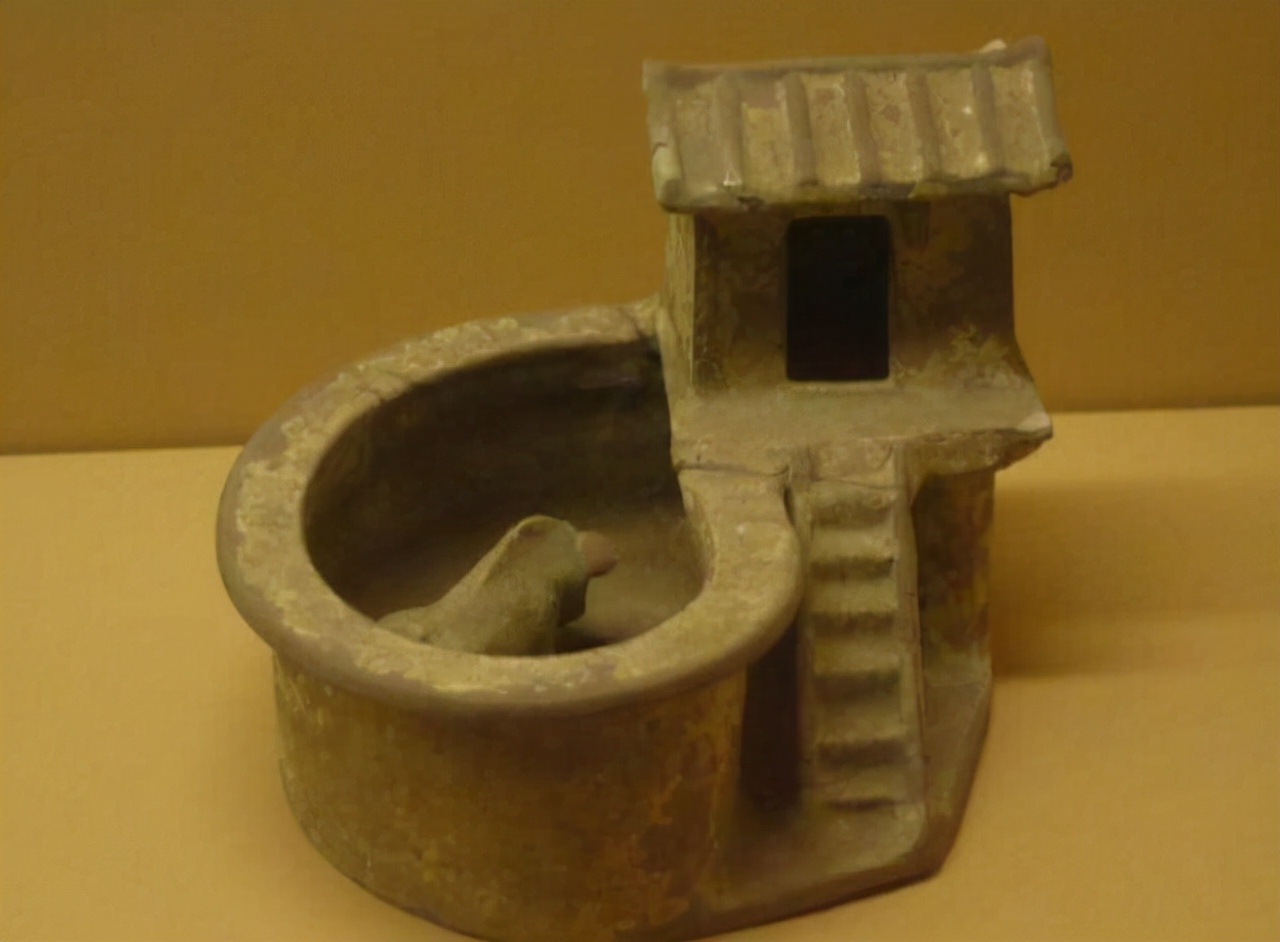 How did the ancients go to the toilet?The preQin method was dangerous