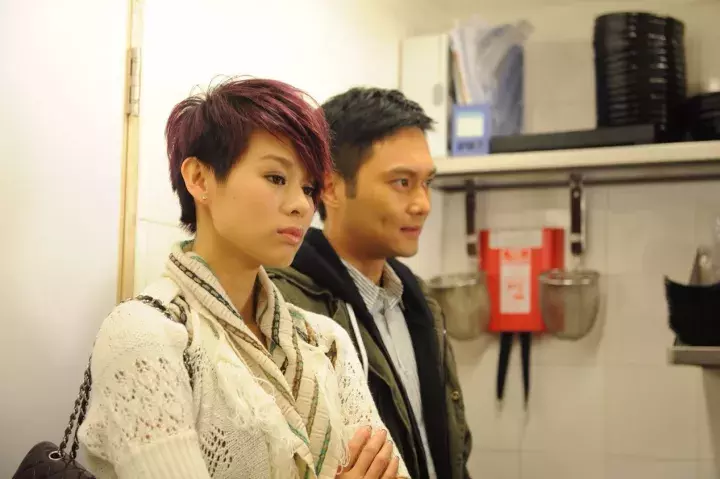 胡杏儿:当年当上港姐也被骂,如今却逆袭成了时尚女王