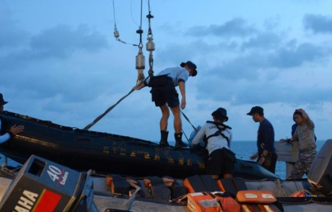 27国拒伸出援手，中国不惧外因雪中送炭，关键时