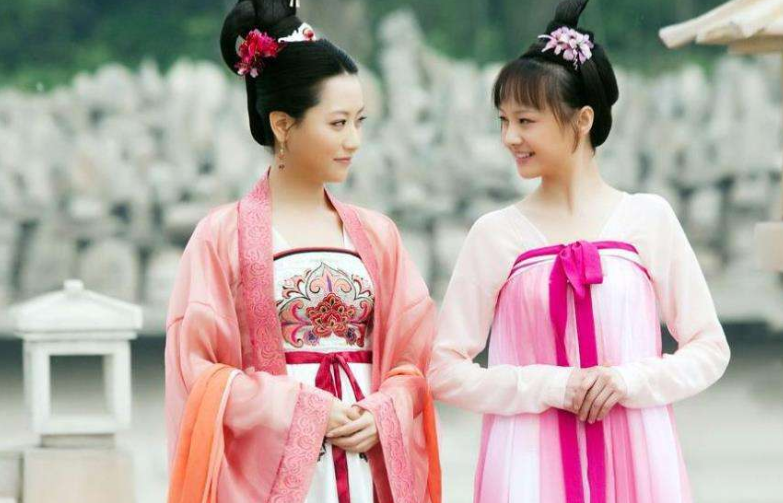 汉灵帝到底有多疯狂？给宫女发明开裆裤，让狗