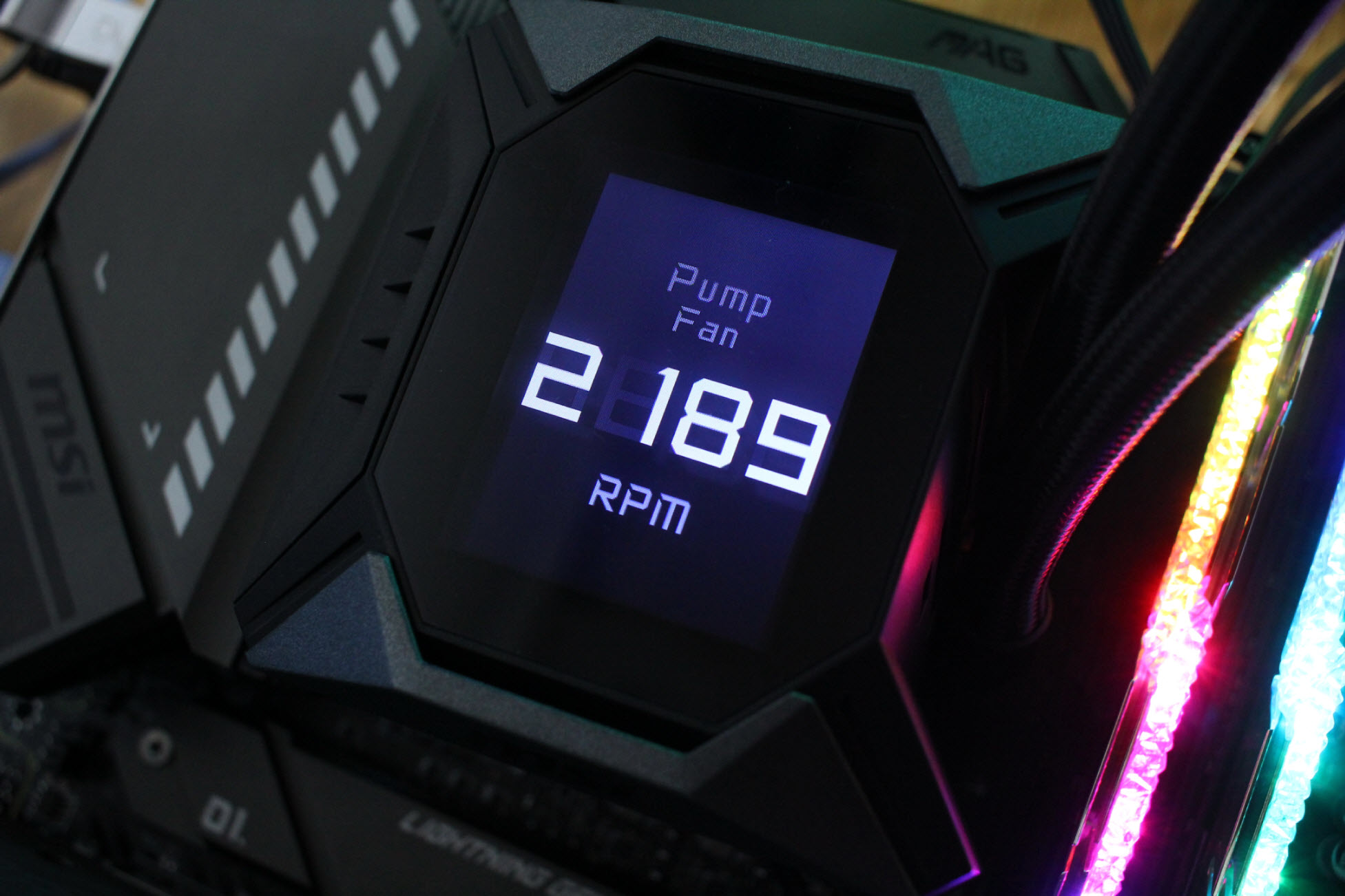 能过73℃算我输！这就是微星MPG CORELIQUID K360水冷散热器