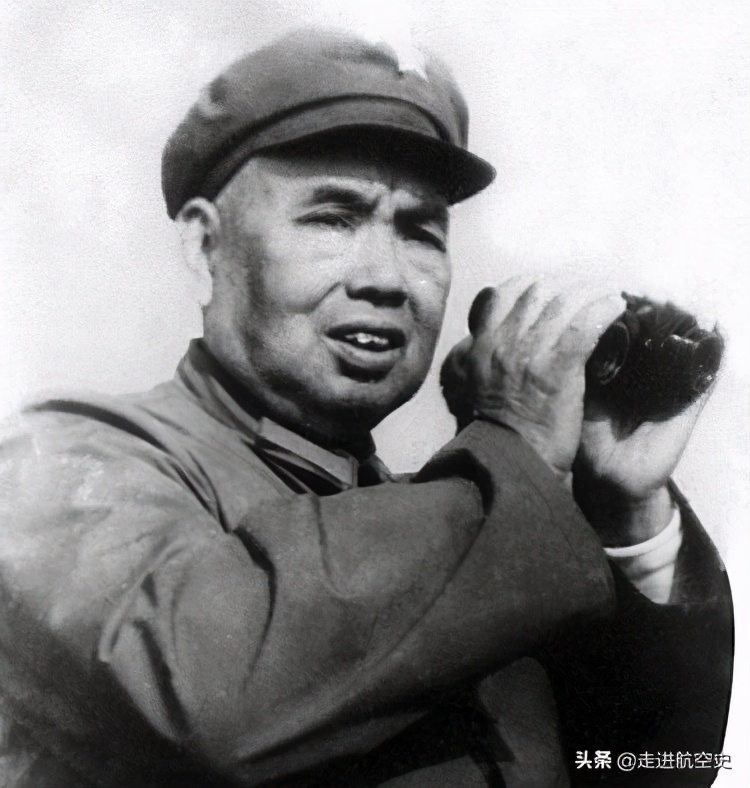 1948年许世友大放光彩，王耀武20年后哼出四个字：不堪回首