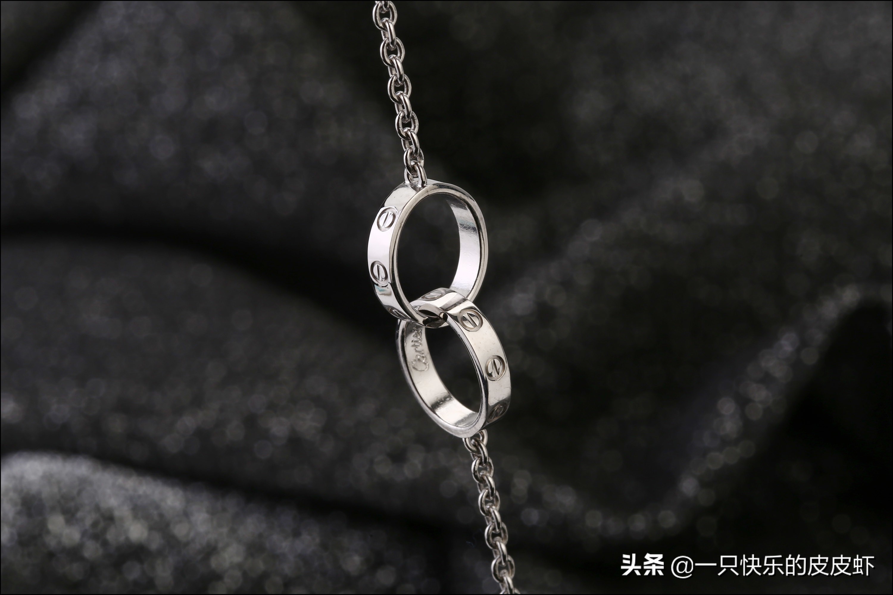 How to quickly identify the authenticity of platinum jewelry?What is